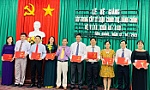 Trao 75 Bằng Trung cấp Lý luận chính trị hành chính