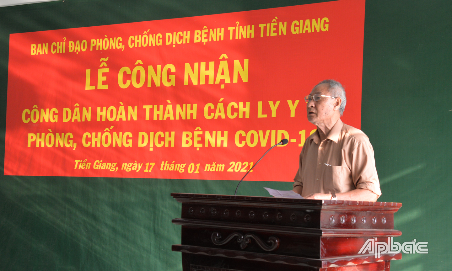 Công dân Nguyễn Minh Cương, 82 tuổi, quê Hà Nội bày tỏ niềm cảm kích đối với sự chăm sóc của tập thể cán bộ, nhân viên khu cách ly và cảm ơn Đảng, Nhà nước đã hỗ trợ những chuyến bay giải cứu để công dân được trở về quê hương an toàn.