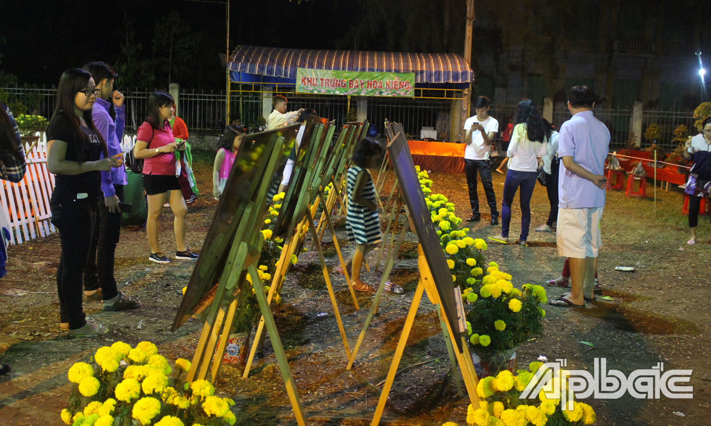 Hội xuân ở các huyện dịp Tết Nguyên đán 2021 vẫn được tổ chức. 