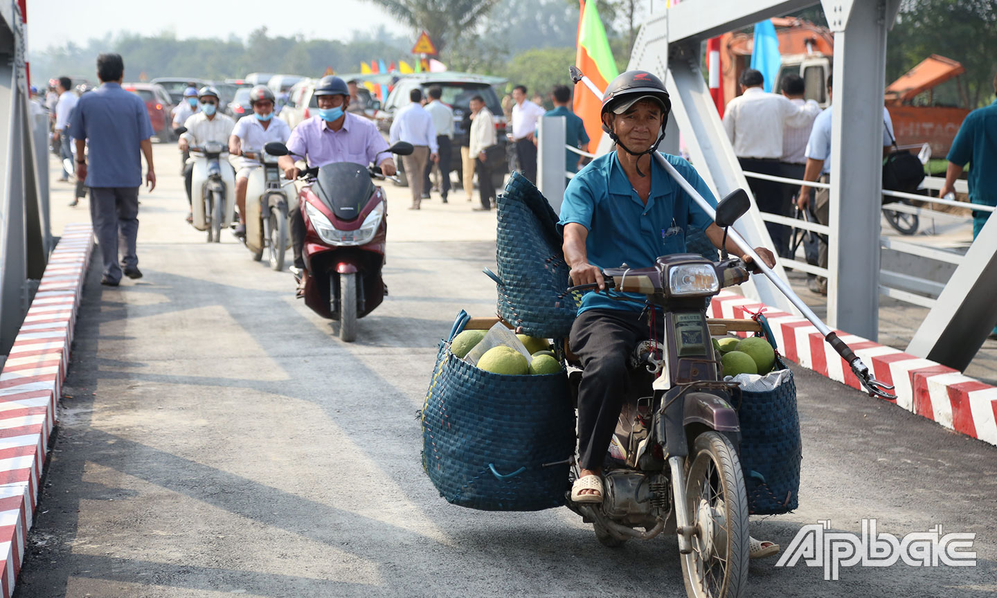 Những chuyến xe đầu tiên sau 12 năm dừng hoạt động.