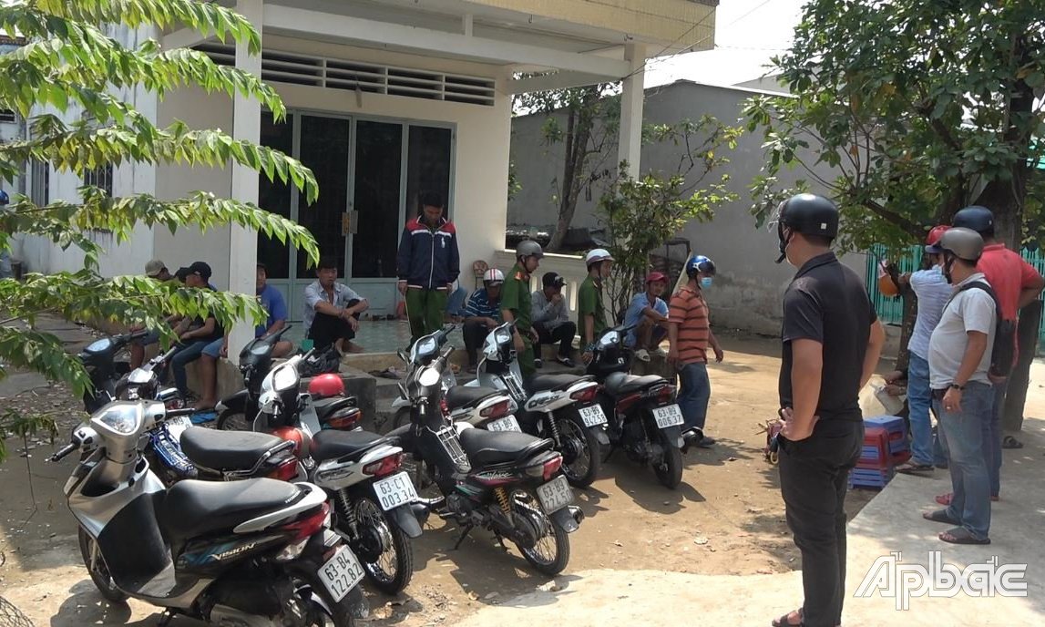 Hiện trường vụ đá gà.