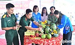 Thắm tình đoàn kết