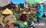 Nhộn nhịp chợ mùng 3 tết