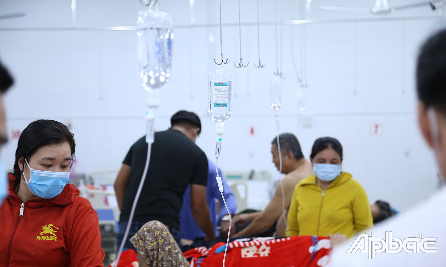 Lượng bệnh rất đông
