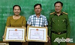 Không tham của rơi