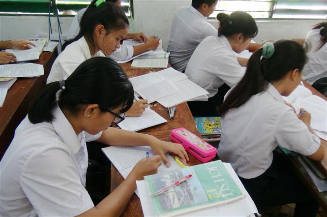 Bộ đề thi tham khảo sẽ được công bố trong tháng 3. Ảnh: TTXVN