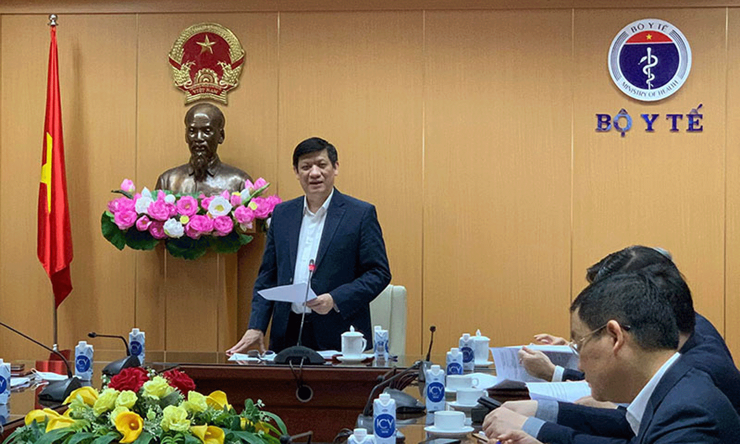 Bộ trưởng Y tế Nguyễn Thanh Long phát biểu tại cuộc họp.