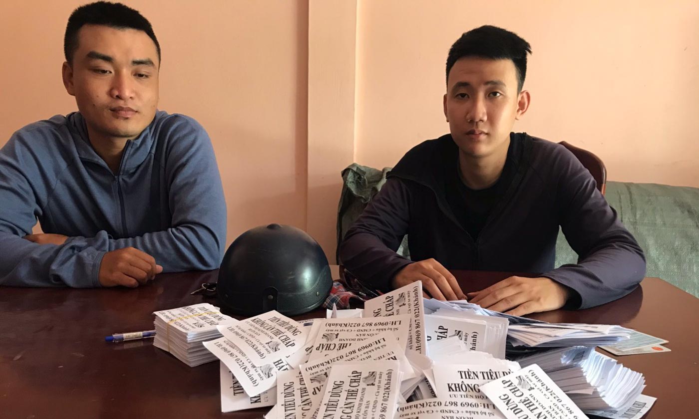 2 đối tượng tại cơ quan công an.