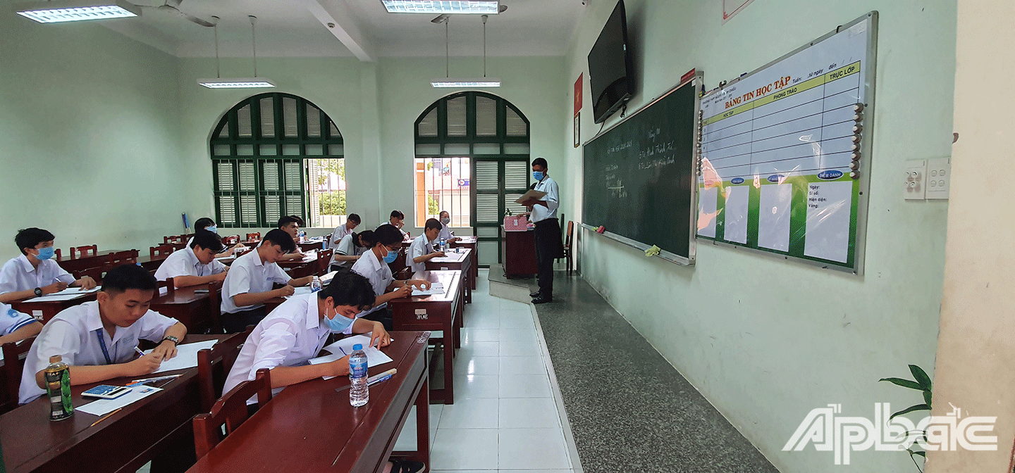 430 thí sinh đoạt giải học sinh giỏi cấp tỉnh bậc THPT trên địa bàn tỉnh Tiền Giang. 