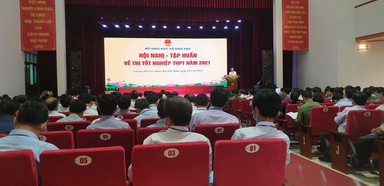 Tập huấn về thi tốt nghiệp THPT 