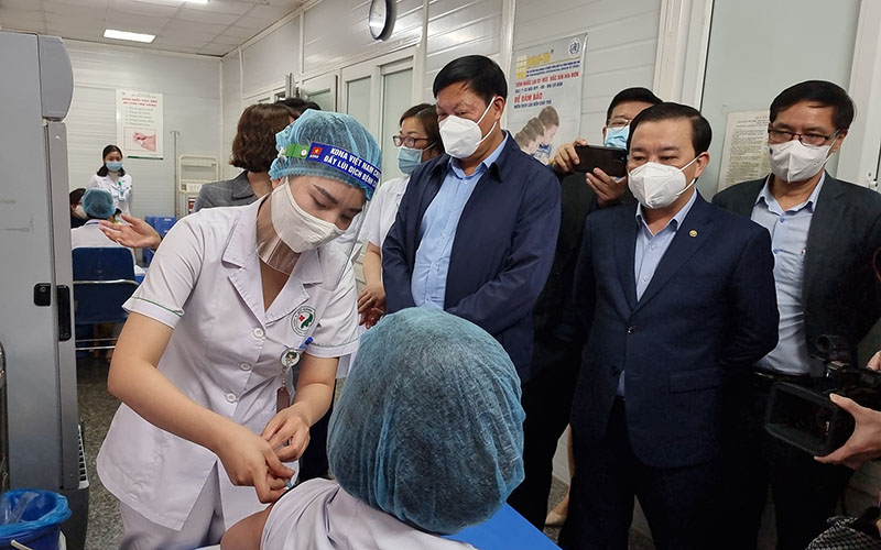 Quy trình tiêm chủng tại Việt Nam được triển khai ở cấp độ an toàn cao nhất.