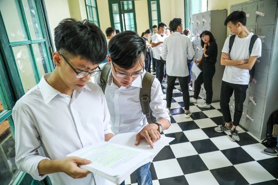 Bộ GD-ĐT đã thiết lập hệ thống thông tin hỗ trợ công tác thi và tuyển sinh năm 2021 để hỗ trợ thí sinh. Ảnh: QUANG PHÚC