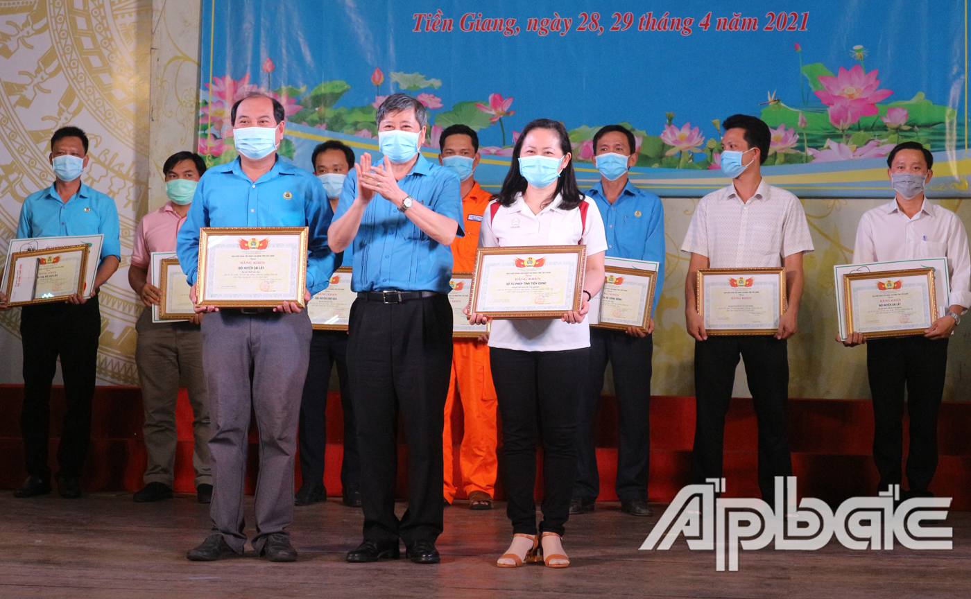 Giải Nhất toàn diện thuộc về đội huyện Cai Lậy và Công ty Xổ số Kiến thiết Tiền Giang