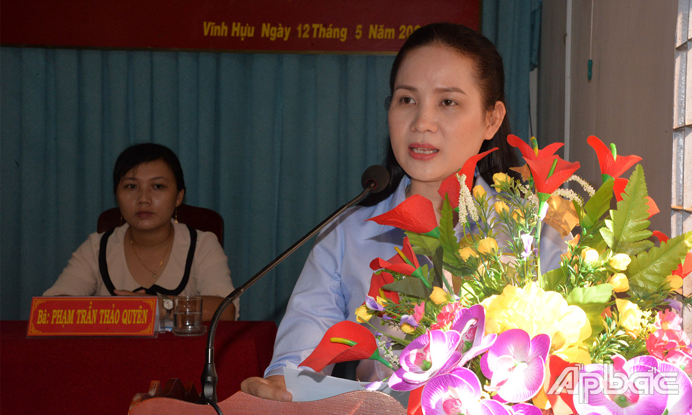Các ứng cử viên báo cáo chương trình hành động của mình