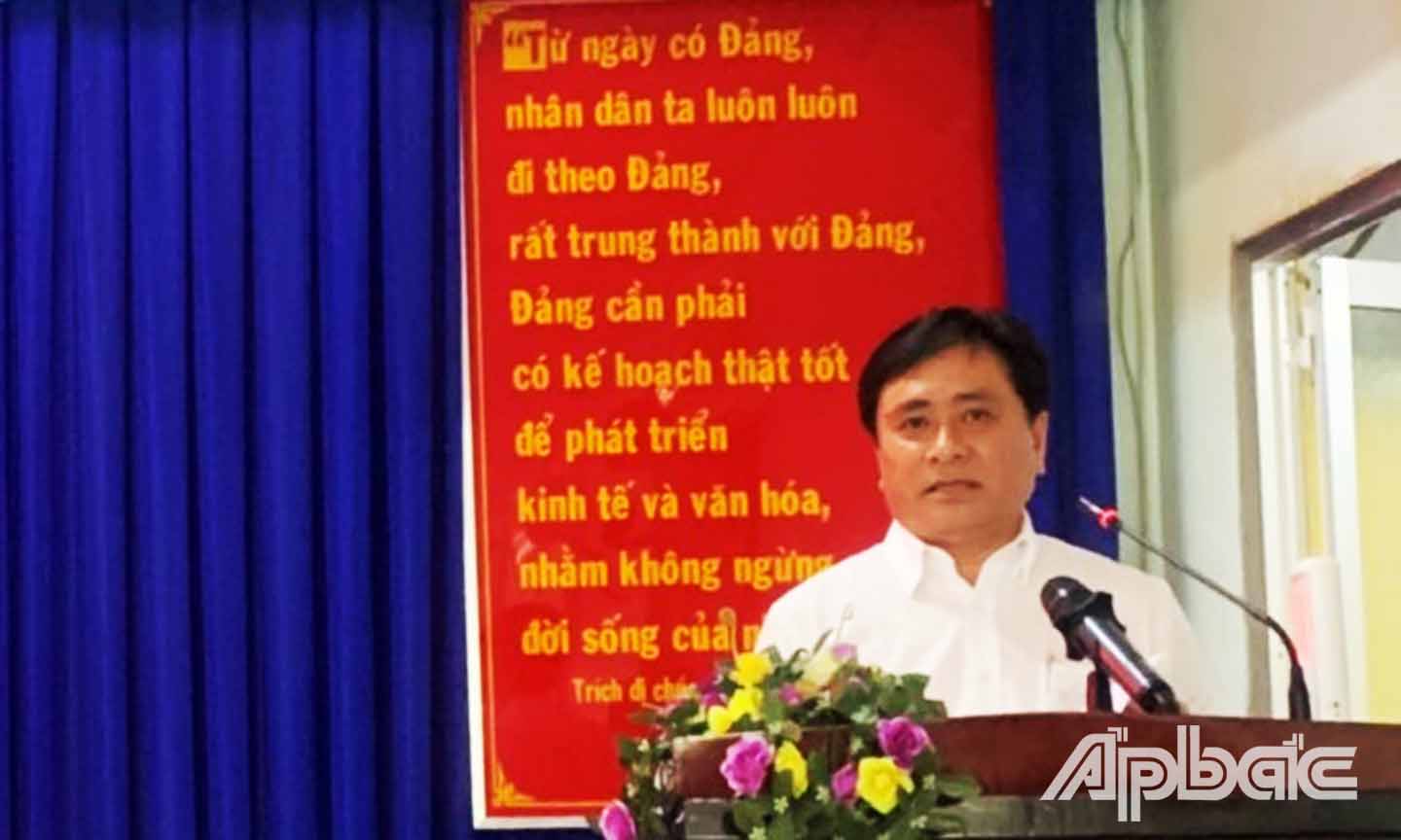 Ứng cử viên Trần Văn Dũng, Ủy viên Ban Thường vụ Tỉnh ủy, Phó Chủ tịch Thường trực UBND tỉnh.