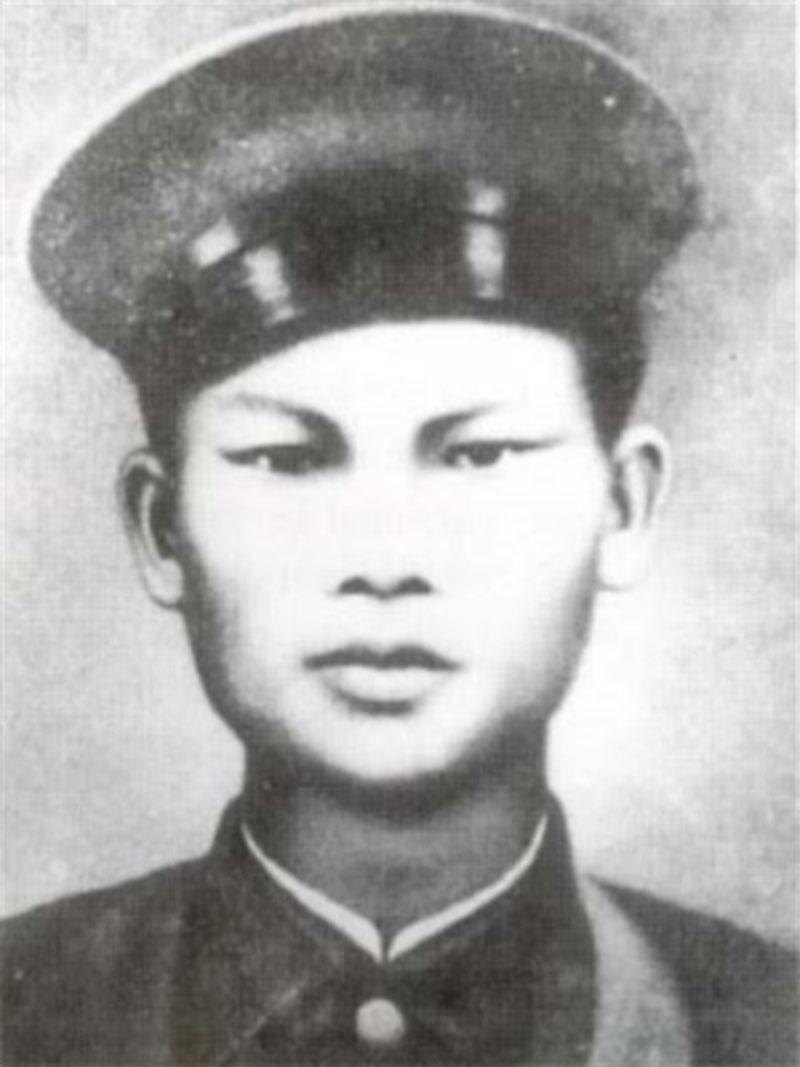 Đồng chí Phùng Chí Kiên