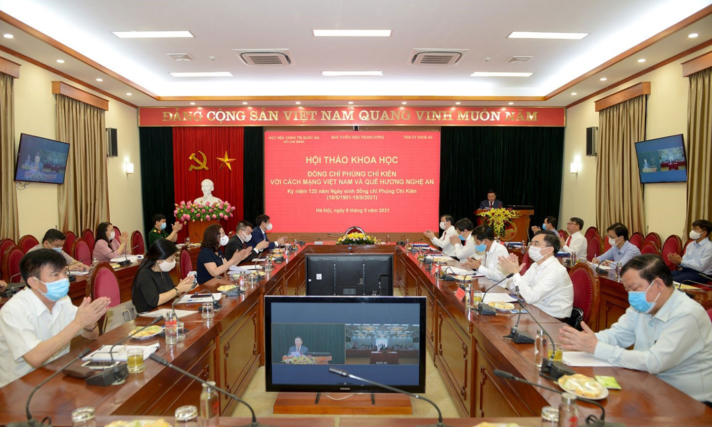 Toàn cảnh hội thảo tại điểm cầu Hà Nội.