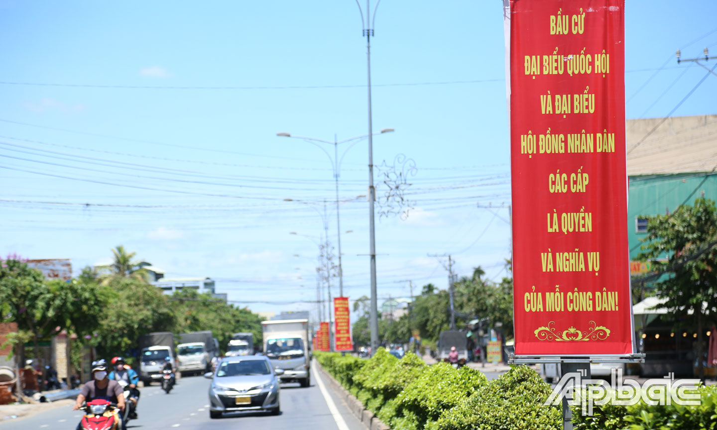Các tuyến đường khá thông thoáng vào sáng 23-5.