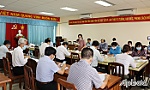 Đẩy mạnh thi đua 