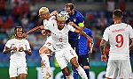 Italia giành chiếc vé đầu tiên, Gareth Bale gồng gánh Xứ Wales đi tiếp