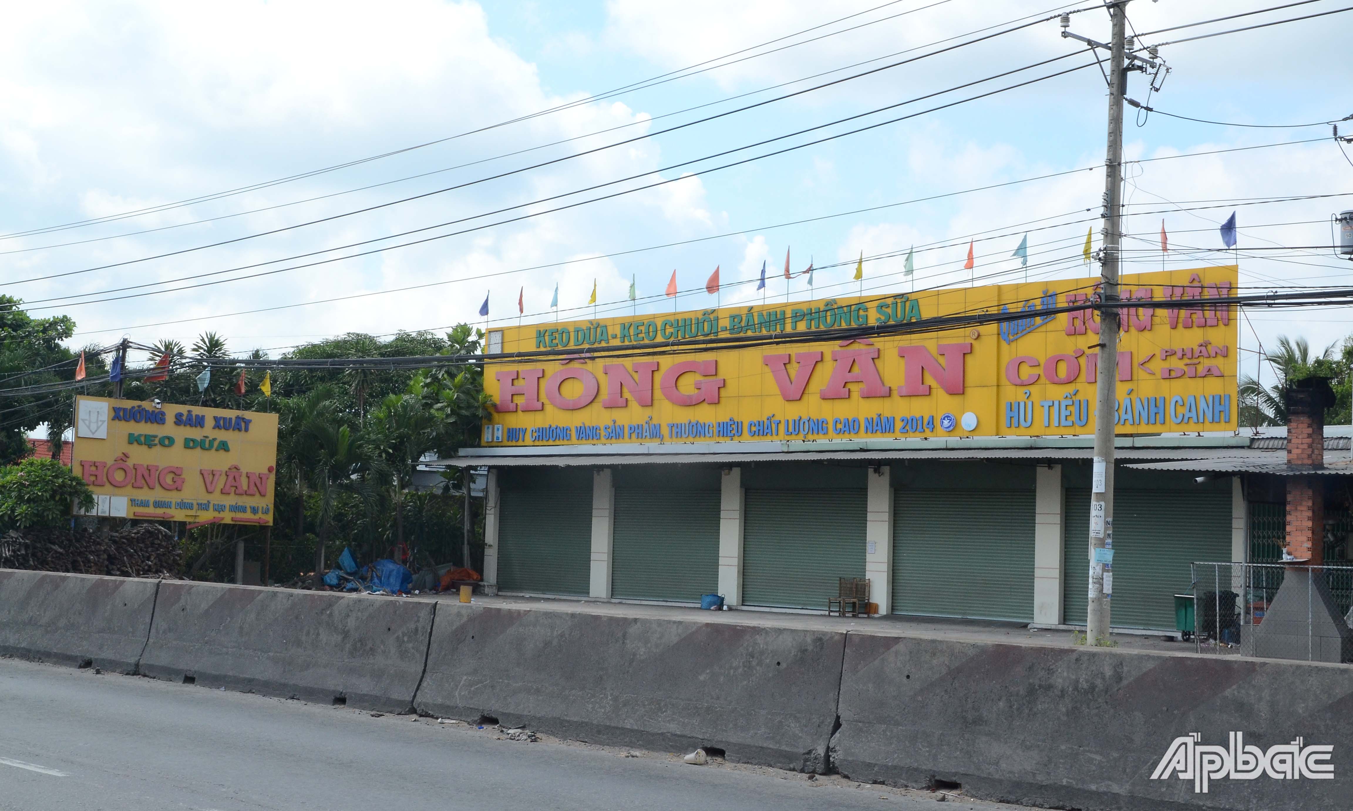 Quán ăn trên Quốc lộ 1 (đoạn qua huyện Châu Thành) tạm dừng hoạt động.