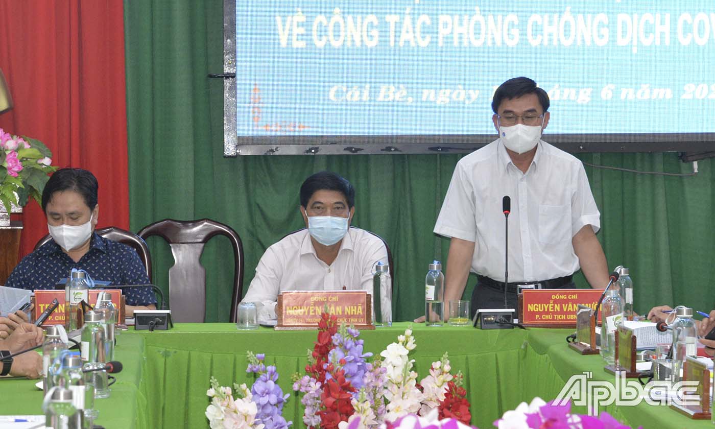 Đồng chí Nguyễn Văn Mười phát biểu tại buổi làm việc.