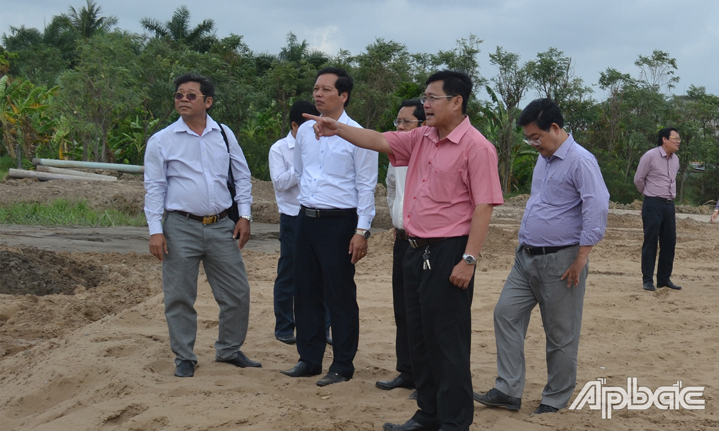Năm 2018, HĐND tỉnh tổ chức Đoàn giám sát công tác lập, quản lý quy hoạch đô thị, quản lý nhà nước trên lĩnh vực đất đai, đất công tại TX. Gò Công