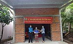 TX. Cai Lậy: Trao 