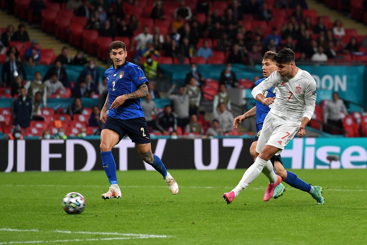 Morata gỡ hòa 1-1 cho Tây Ban Nha. (Ảnh: UEFA)