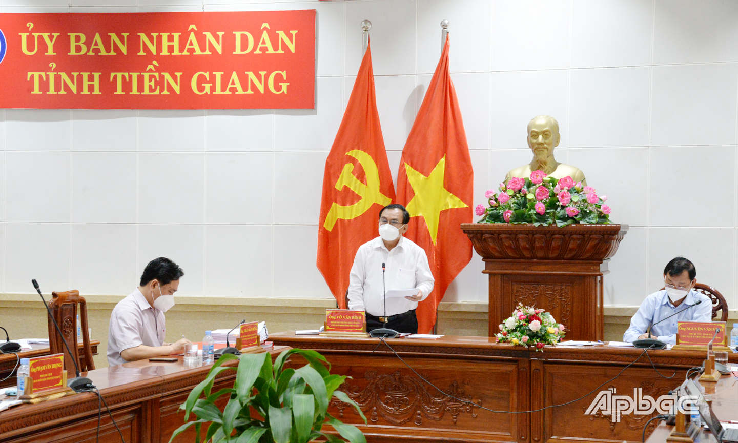 Đồng chí Võ Văn Bình chỉ đạo những nhiệm vụ cần thực hiện trong công tác phòng, chống dịch thời gian tới
