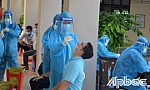 Thí sinh phấn khởi môn Tiếng Anh, xét nghiệm Covid-19 tự tin ra về