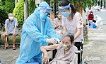Tiền Giang: Tiêm vắc xin phòng Covid-19 tại Trung tâm Công tác xã hội