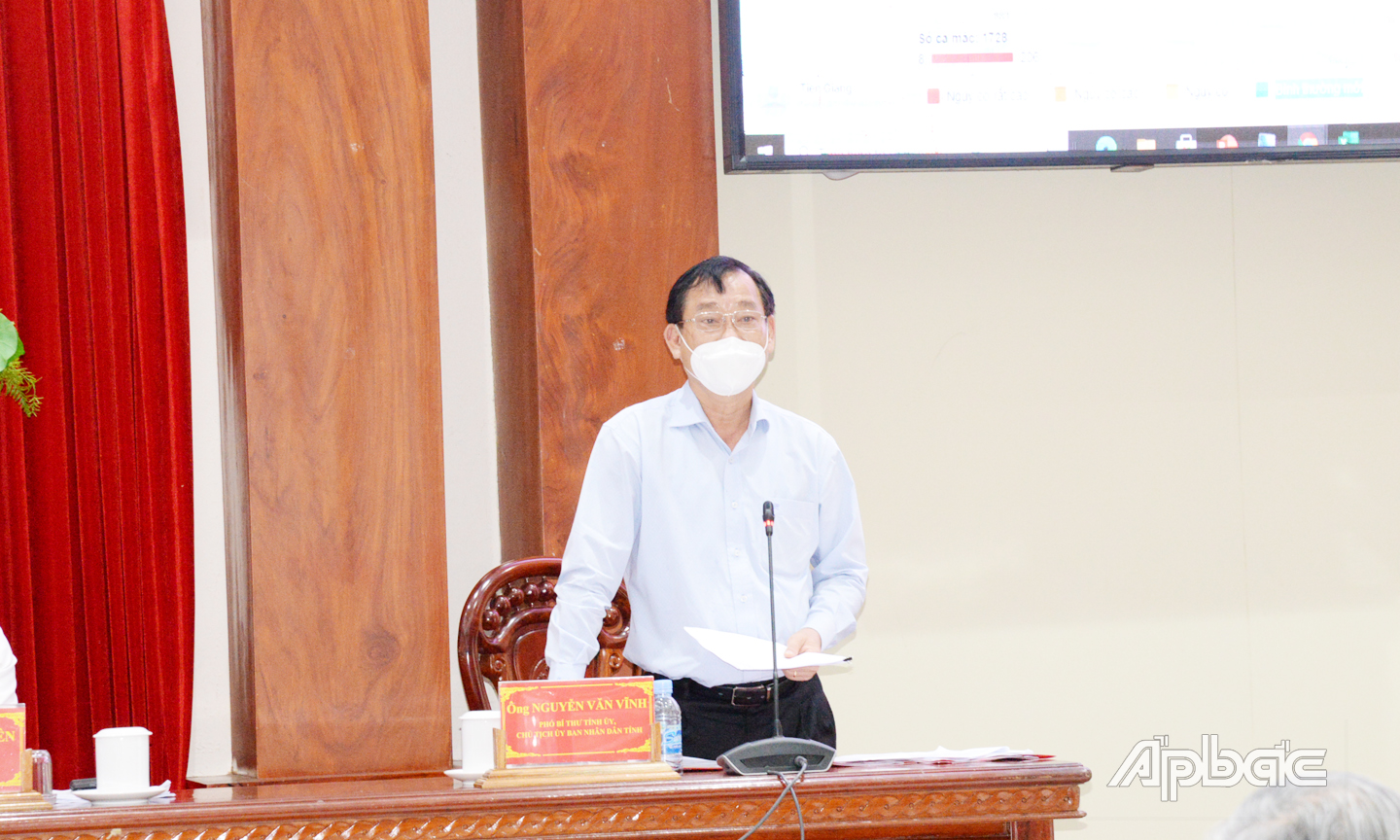 Đồng chí Nguyễn Văn Vĩnh, Phó Bí thư Tỉnh ủy, Chủ tịch UBND tỉnh, Trưởng Ban Chỉ đạo phòng, chống dịch Covid-19 tỉnh Tiền Giang khẳng định thời gian quan Tiền Giang đã rất nổ lực nhằm kiểm soát dịch trong cộng đồng