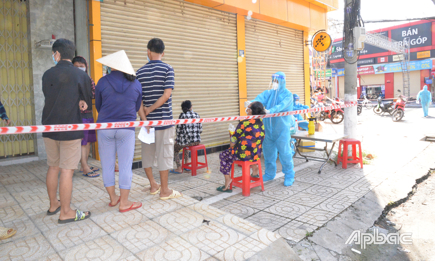 Một điểm lấy mẫu tại phường 8