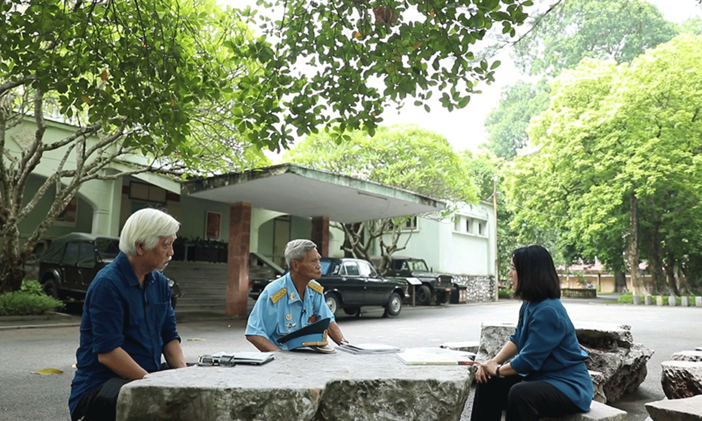 Giao lưu với các khách mời tại Hoàng thành Thăng Long. (Ảnh: VTV)