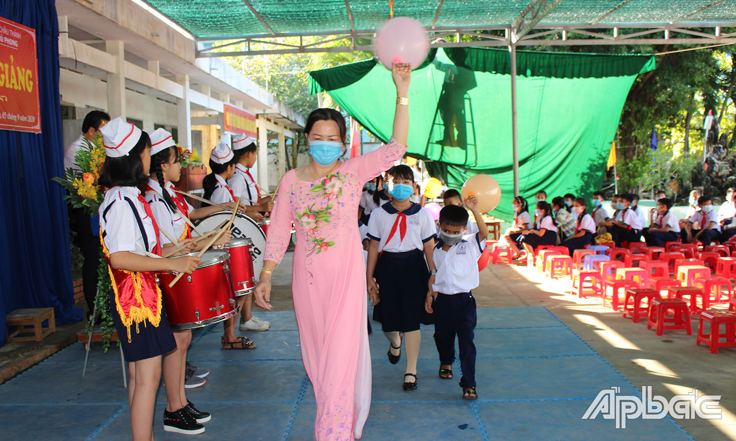 Tiền Giang đang sẵn sàng cho năm học mới 2021 - 2022. (Ảnh chụp tại Trường Tiểu học Phú Phong, huyện Châu Thành khi dịch Covid-19 chưa bùng phát).