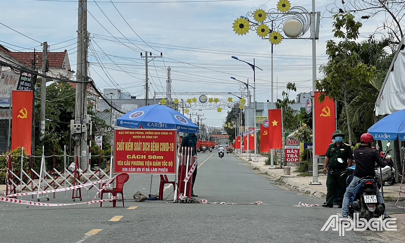 Người dân TP. Mỹ Tho hạn chế ra đường, nâng cao ý thức phòng chống dịch Covid-19