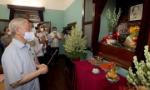 Tổng Bí thư Nguyễn Phú Trọng dâng hương tưởng niệm Chủ tịch Hồ Chí Minh