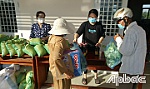 Phụ nữ Gò Công Đông giúp nhau vượt qua đại dịch