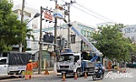 Công ty Điện lực Tiền Giang: Lắp đặt trạm biến áp 400 kVA khu điều trị bệnh nhân Covid-19