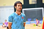 HLV Phạm Minh Giang không ra sân chỉ đạo vì nhiễm Covid-19