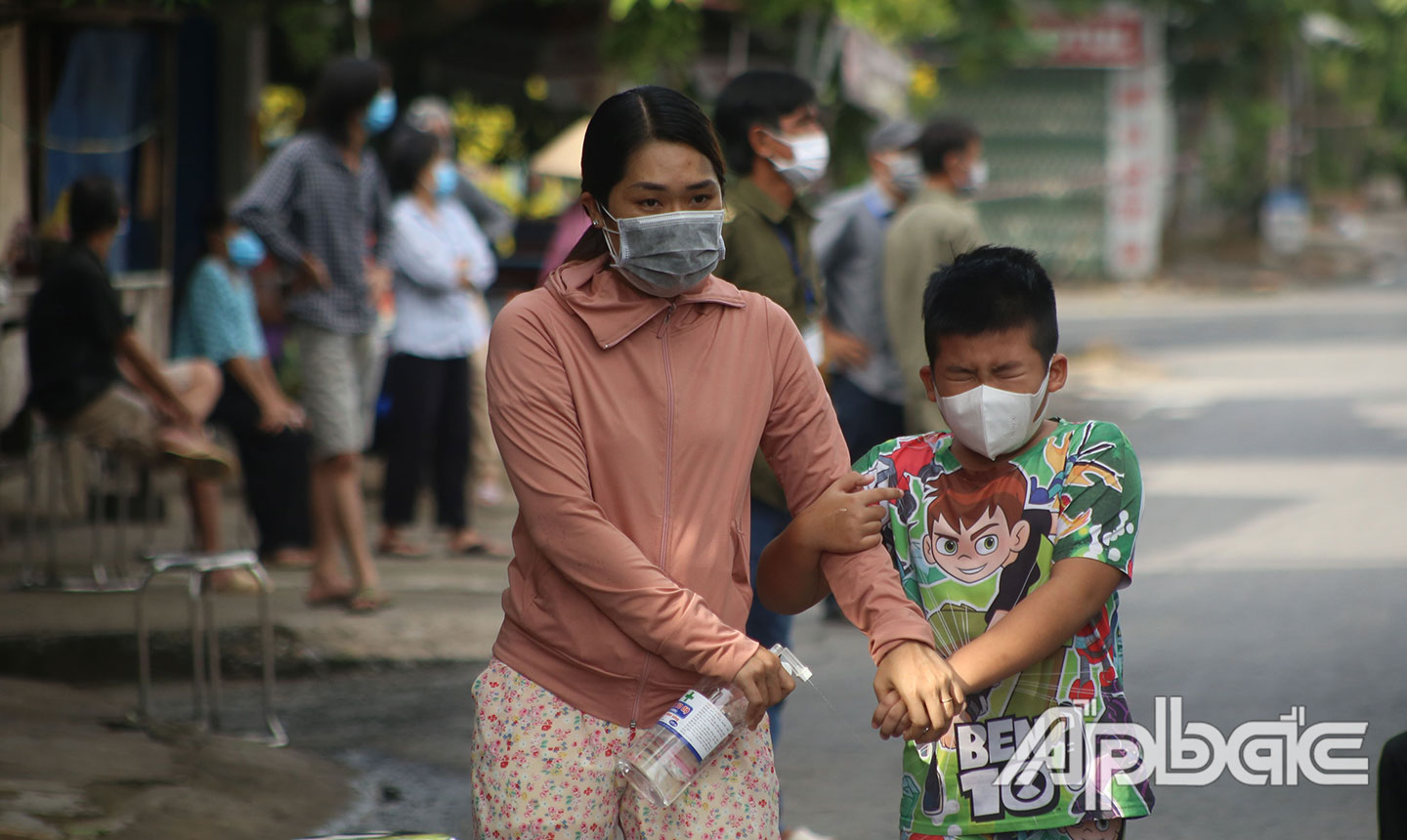 Xét nghiệm tầm soát từ người lớn tuổi cho đến trẻ nhỏ.