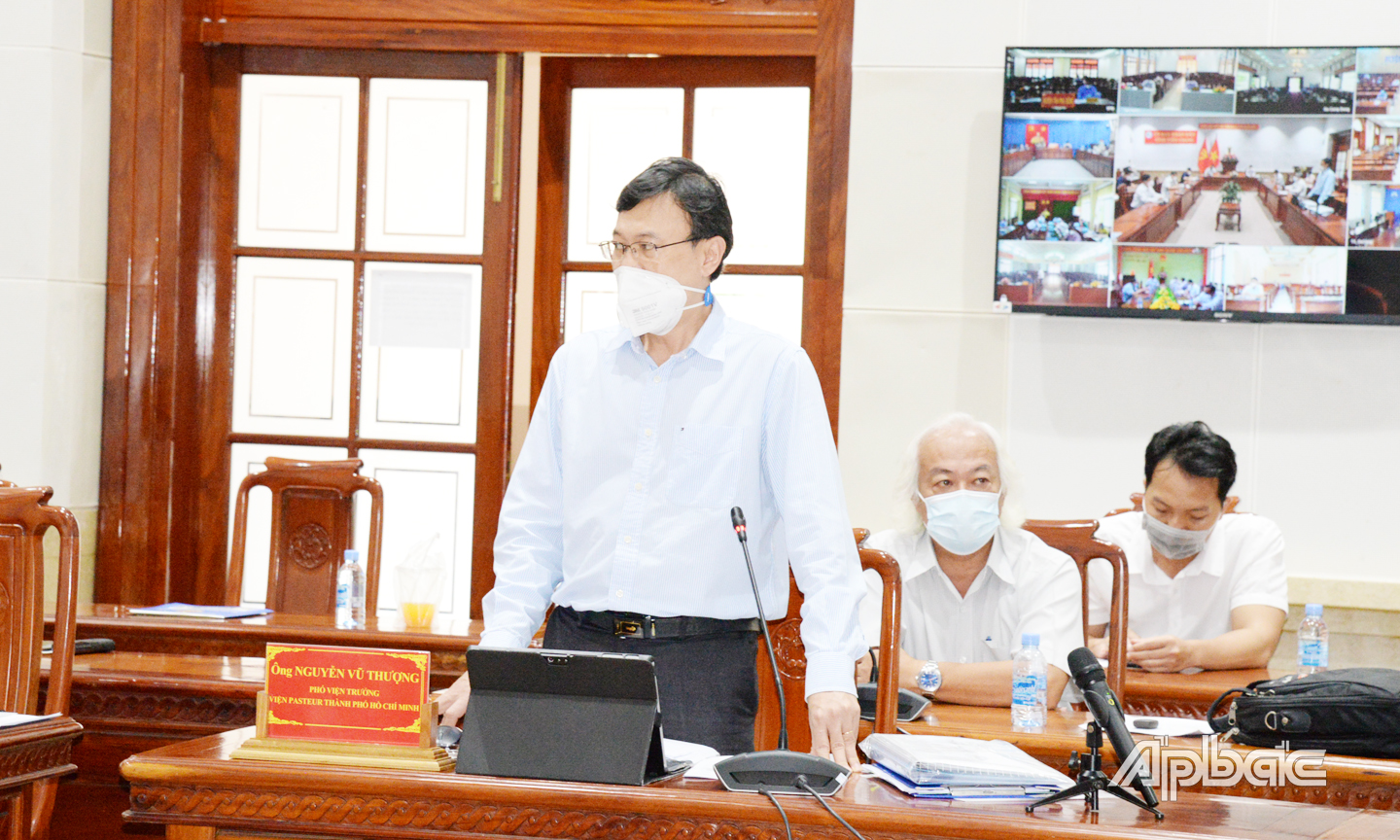 Tiến sĩ Nguyễn Vũ Thượng, Phó Viện trưởng Viện Pasteur TP. Hồ Chí Minh, Tổ trưởng tổ công tác của Bộ Y tế tại Tiền Giang cho rằng dịch Covid-19 trên địa bàn Tiền Giang đang có chiều hướng giảm.
