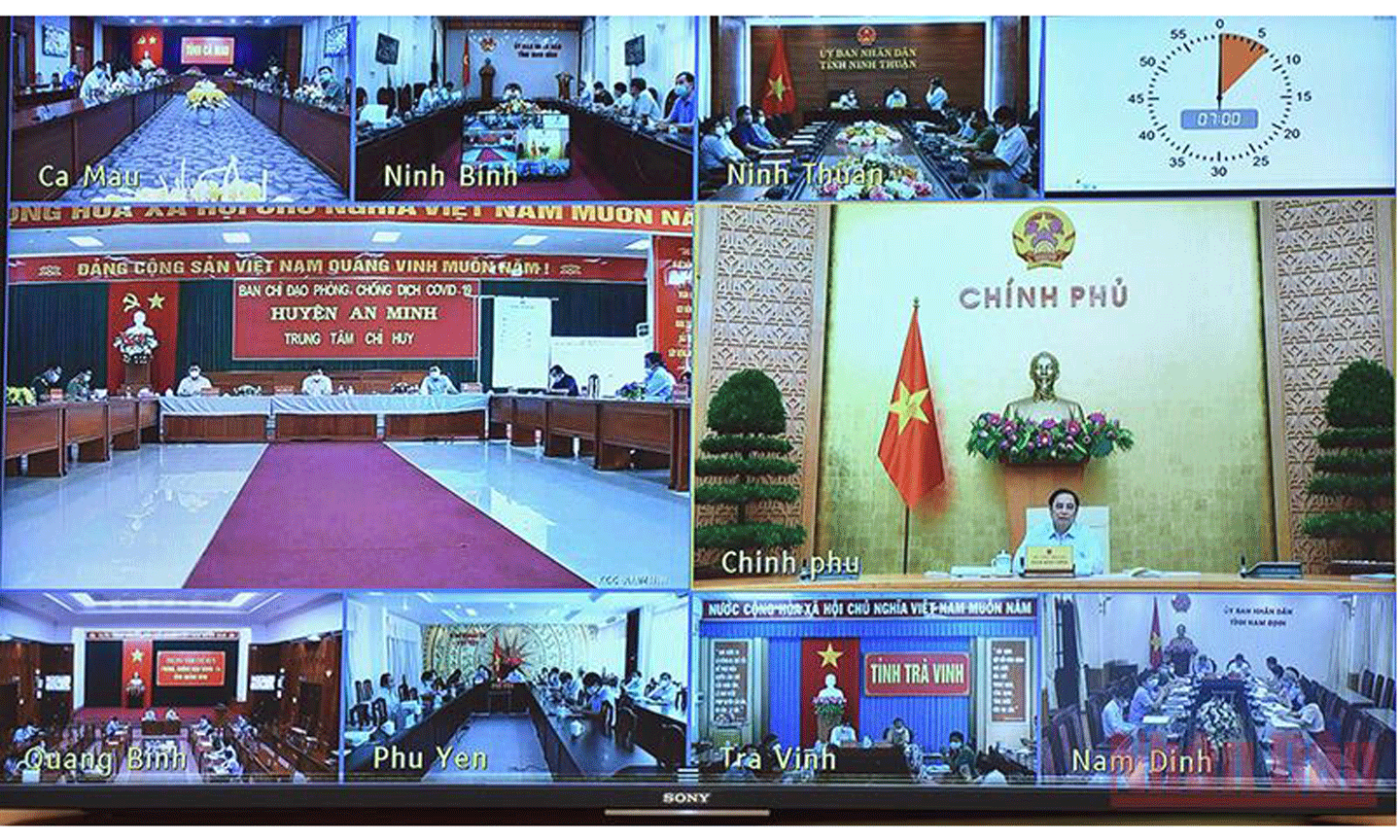 Cuộc họp diễn ra theo hình thức trực tuyến. Ảnh: Trần Hải 