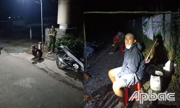Đối tượng Tấn bị bắt giữ tại chốt kiểm soát.