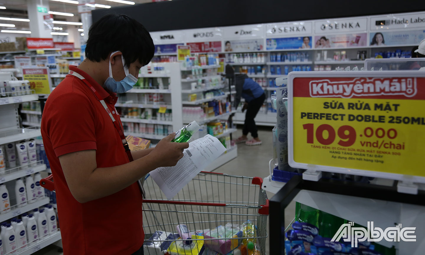 Đơn hàng online khu phong tỏa vẫn được ưu tiên.