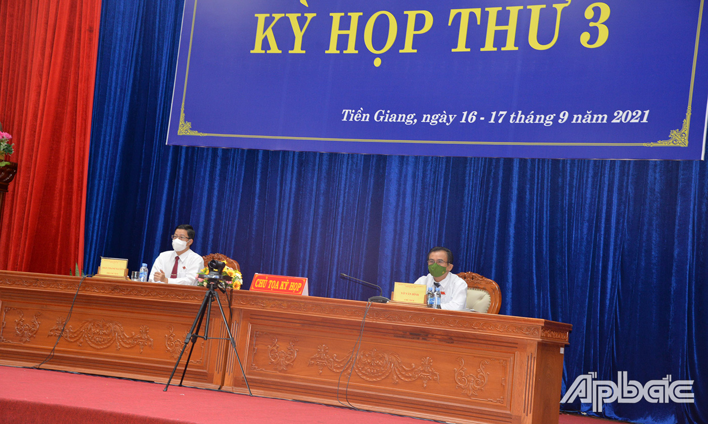 Chủ tọa kỳ họp