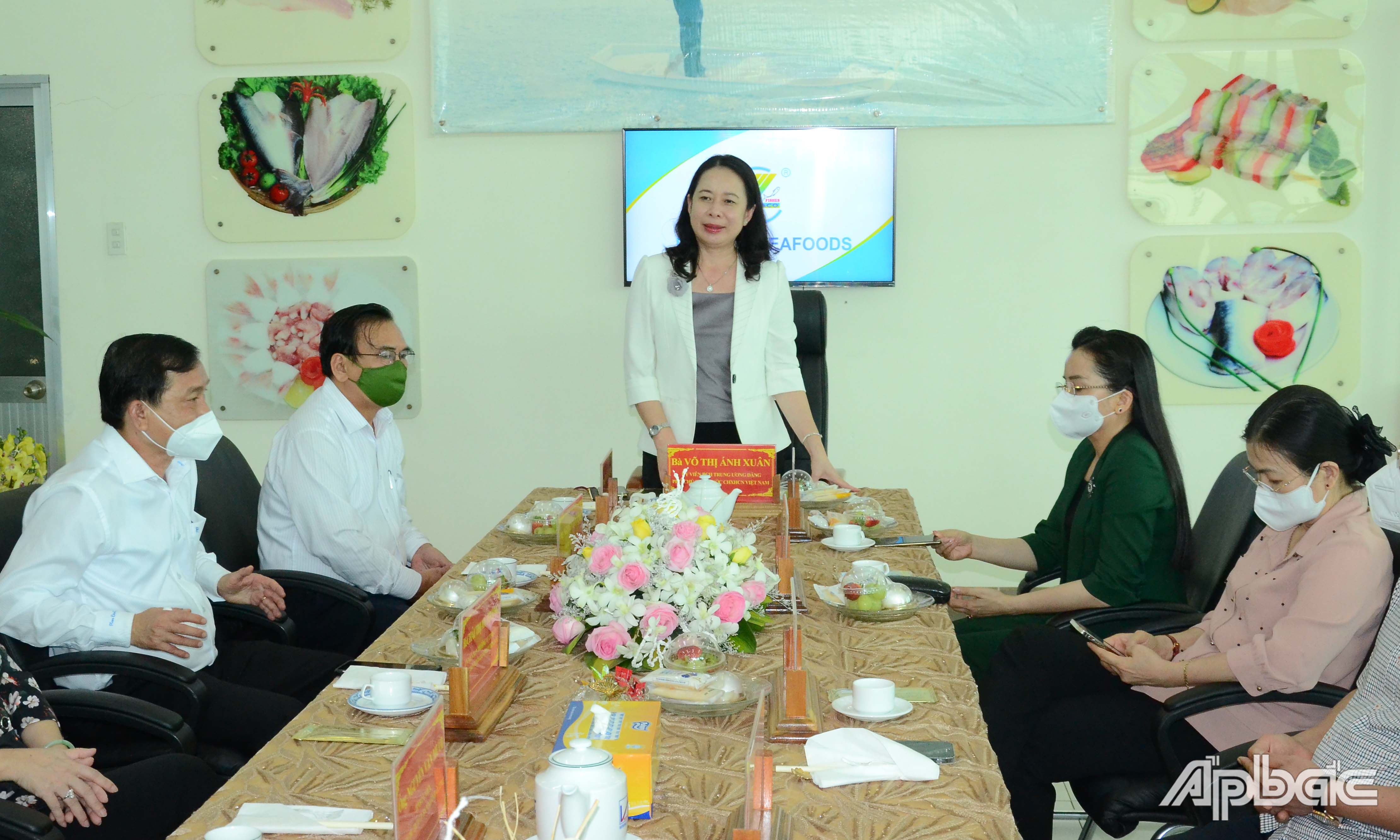 Phó Chủ tịch nước Võ Thị Ánh Xuân phát biểu tại buổi làm việc với Công ty TNHH Đại Thành.