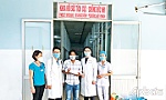 Những vòng tay kết nối yêu thương