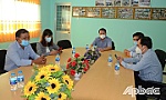 Lãnh đạo tỉnh Tiền Giang kiểm tra tình hình sản xuất của hợp tác xã, doanh nghiệp